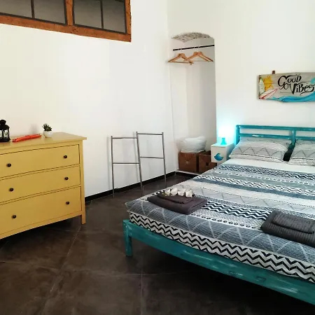Blue Room Guest House * Cenova