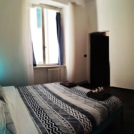 Blue Room Guest House *